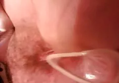 Serena büyük anne pornoları Leonidas ahırda 3WAY anal