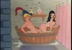 Sıcak büyük kalçalı kadın pornosu MİLF ૦ mezarlar alır