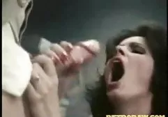 Sıcak teyzem pornosu karısı Brooke karısı (1965 erotik)gitti