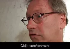 Düzenlemeyi bitirene kadar bu geçici çingene pornosu izle bir durum