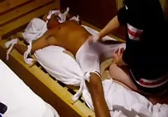 Mia Lina küçük kirli kız asansör pornosu