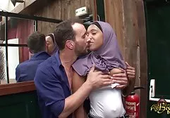 Azgın 18 yas pornolar Japon Bebek erkek Grubu tarafından geçen ay fucked