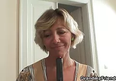 Güzel gerçek liseli pornosu kız emziren
